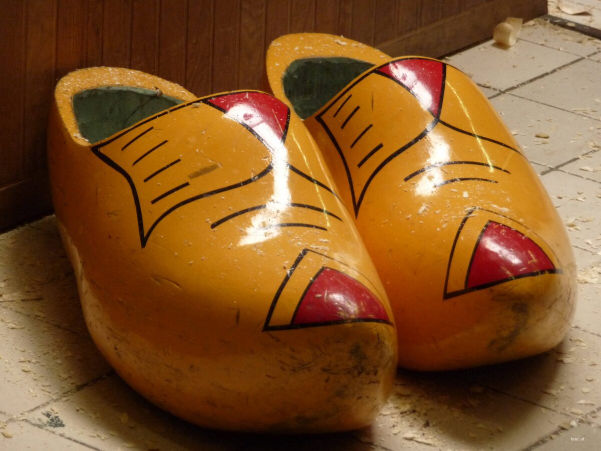 Souvenier aus Holland: Klompen, Holzschuhe