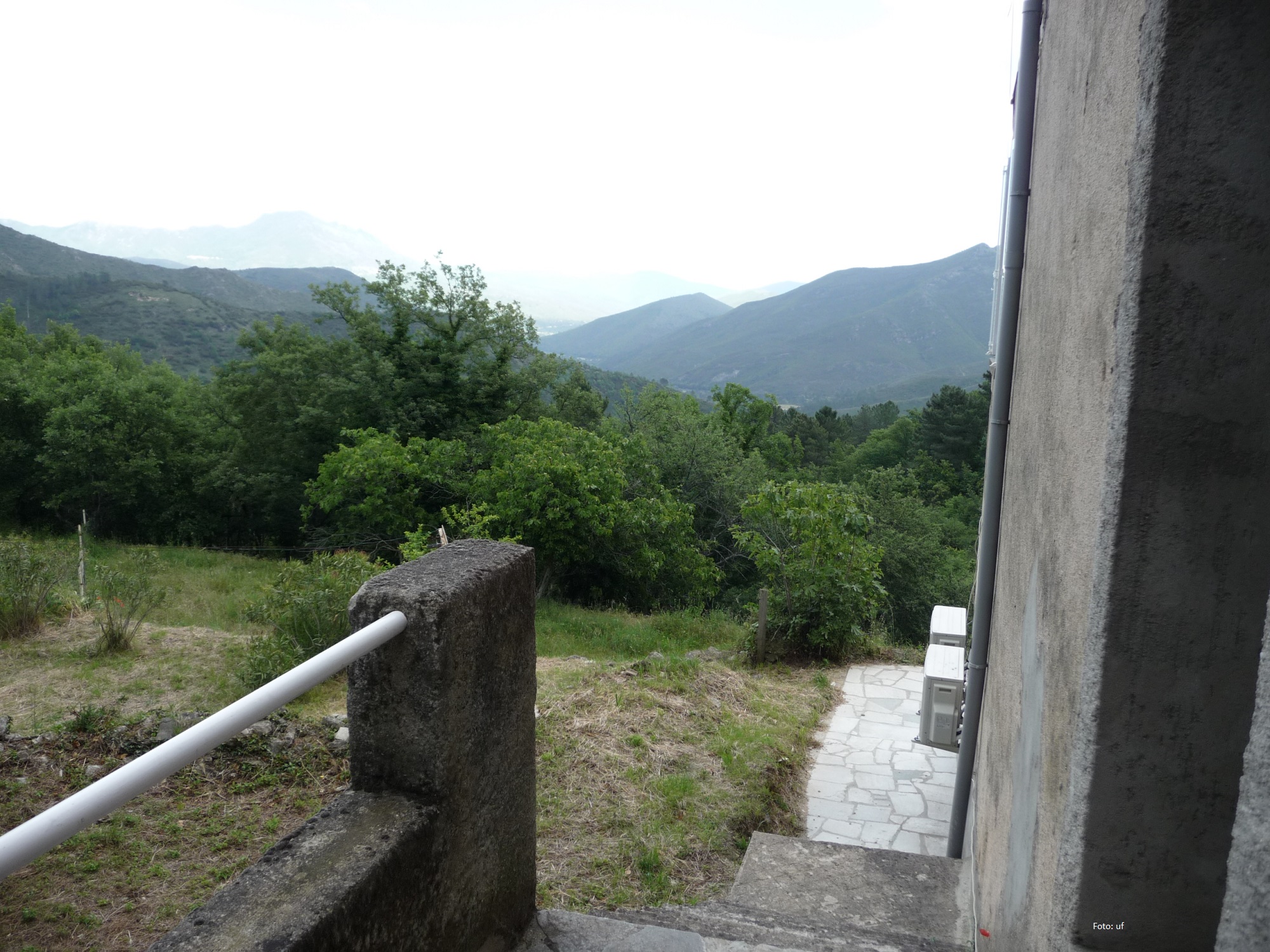 Schöner Blick in die Berge von unserer Unterkunft in Venaco